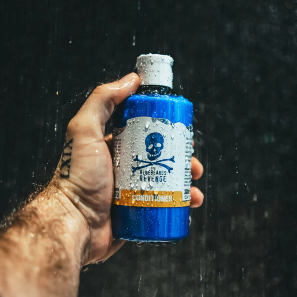 Hoitoaine Revenge 300ml - Image 2
